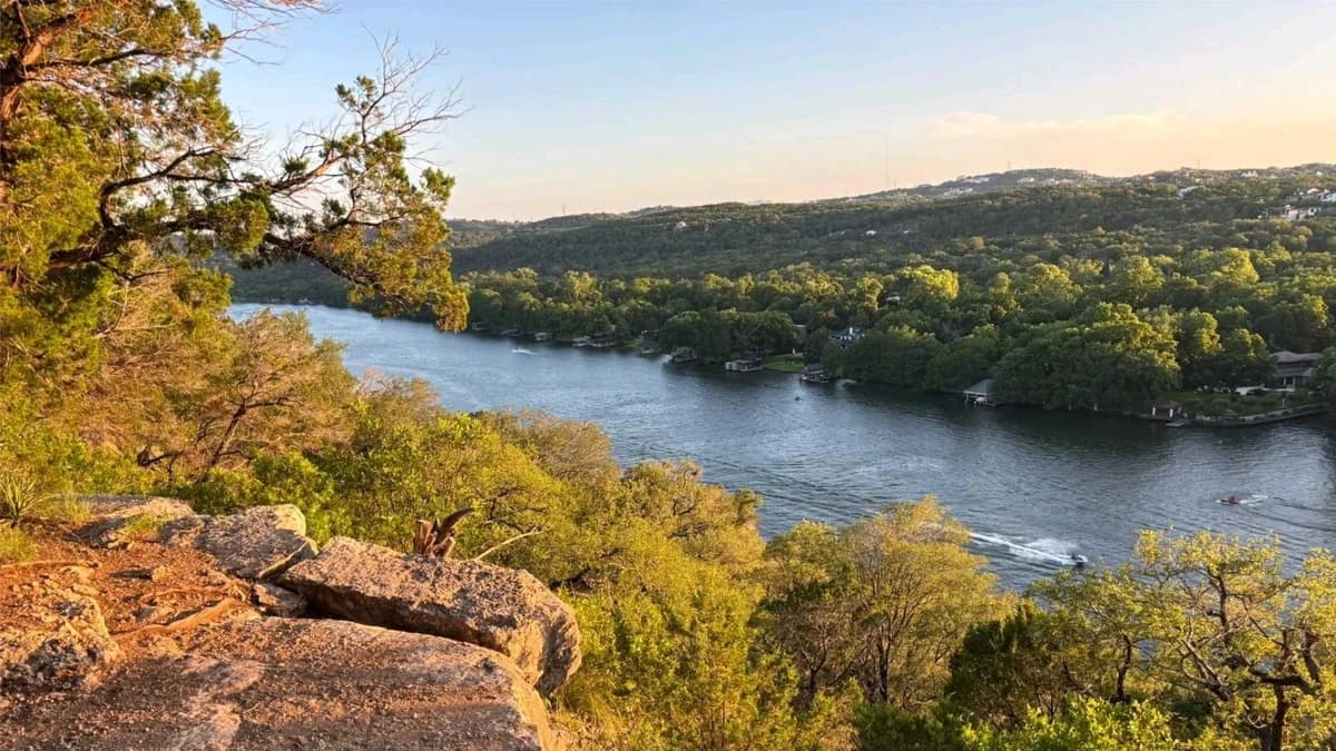 Guided Hike - Emma Long Cliff Loop hosted by Recovery Outside  — outdoor activities in Austin