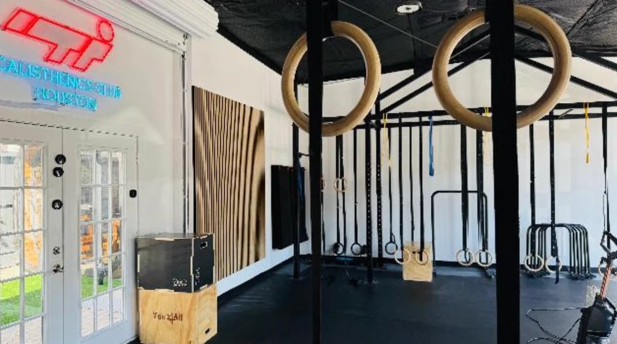 Strength & Recovery Calisthenics Class with Houston Moms Collective hosted by Houston Moms Collective — fitness events in Houston