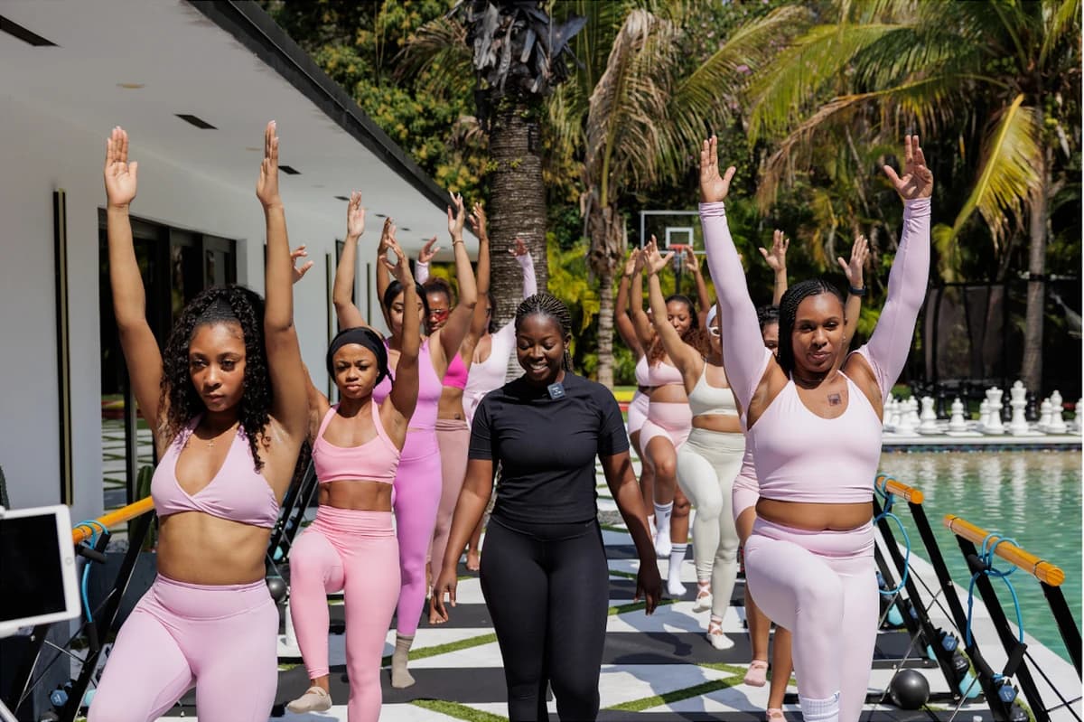 Barre Bar Pop-Up: Bread Building hosted by Barre Bar — fitness events in Hollywood