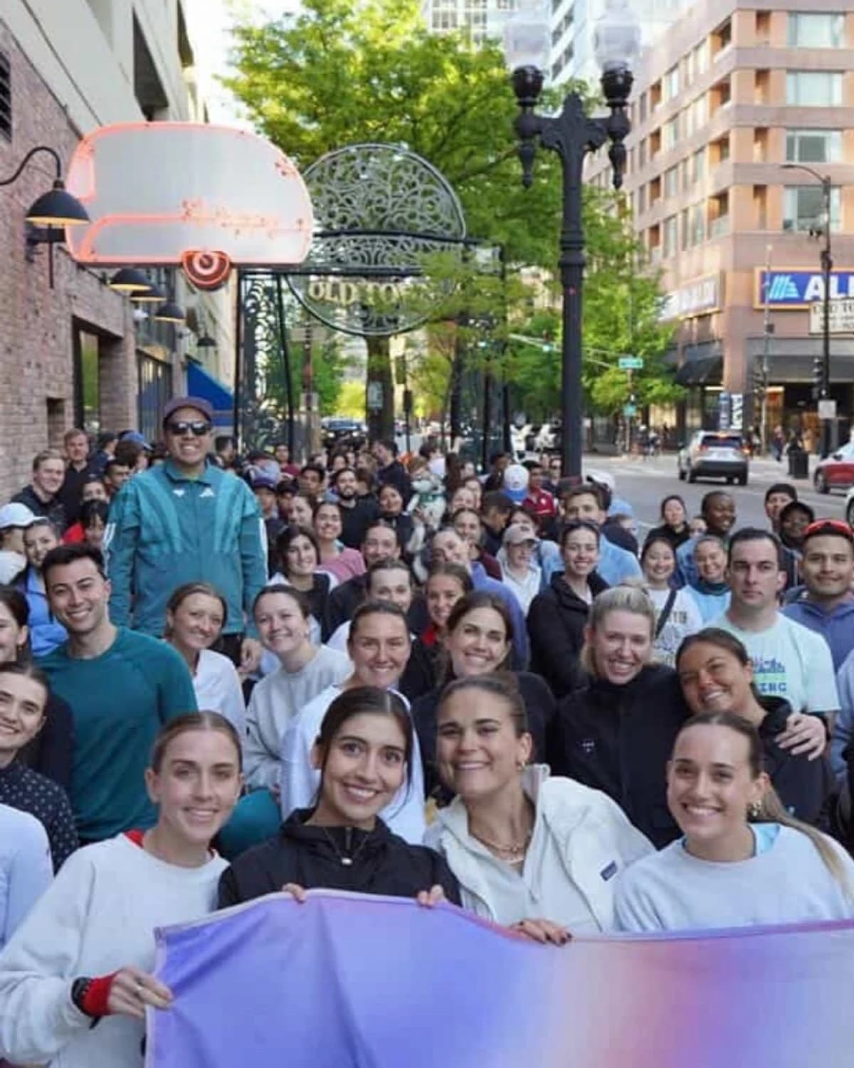 Chicago Walk/Run Club hosted by Cooldown — run clubs in Chicago